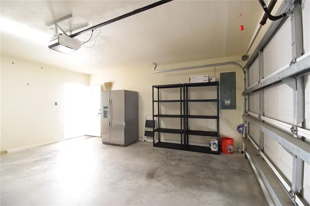 $2,500 | 11685 Northwest 19 Place, Gainesville, FL 32606