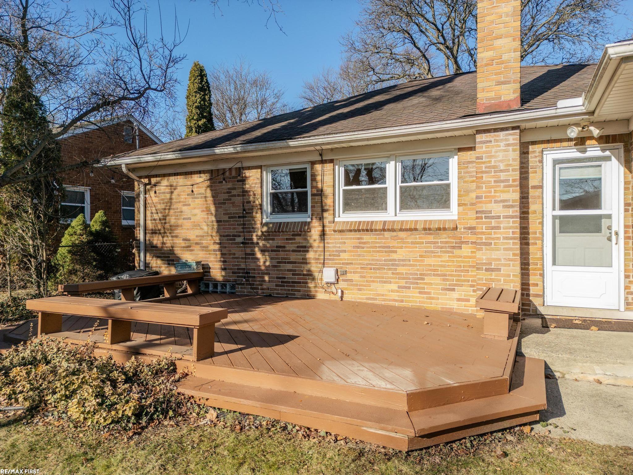 2328 Derby Road Birmingham, MI 48009 - Photo 23 of 28