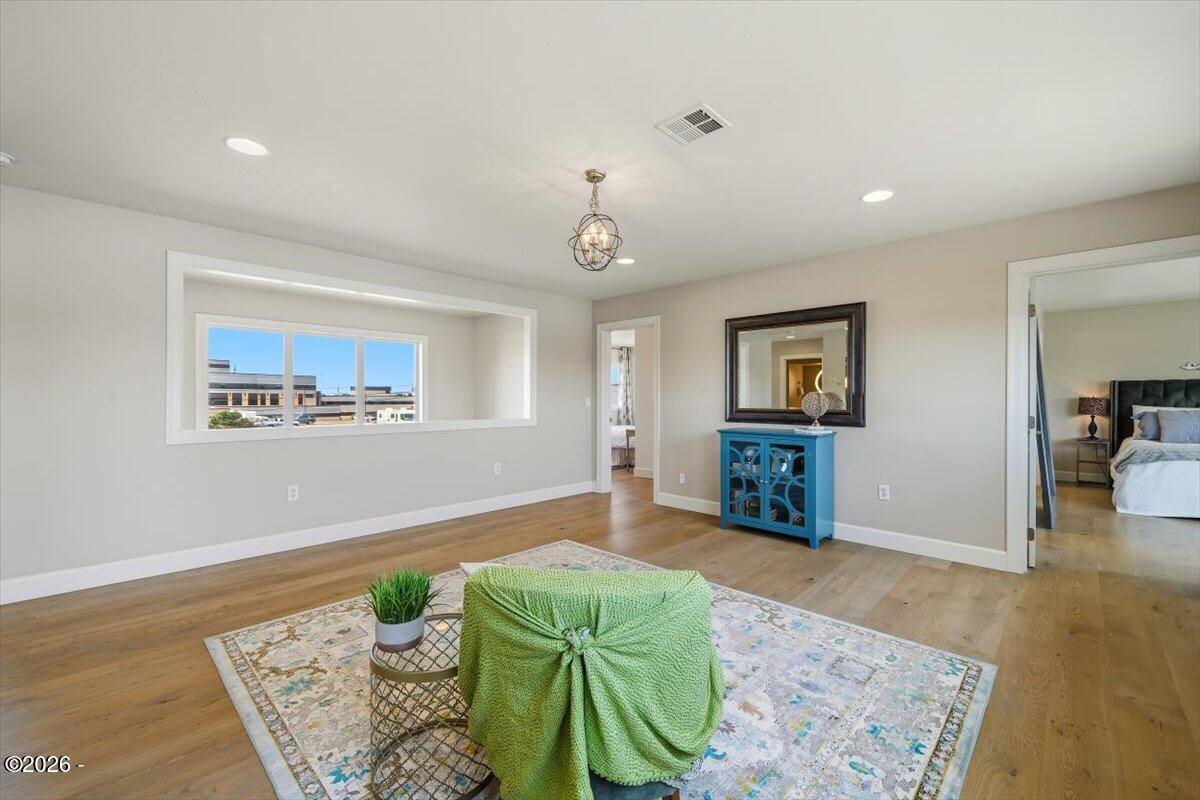 811 Southwest 12th Street Newport, OR 97365 - Photo 51 of 85