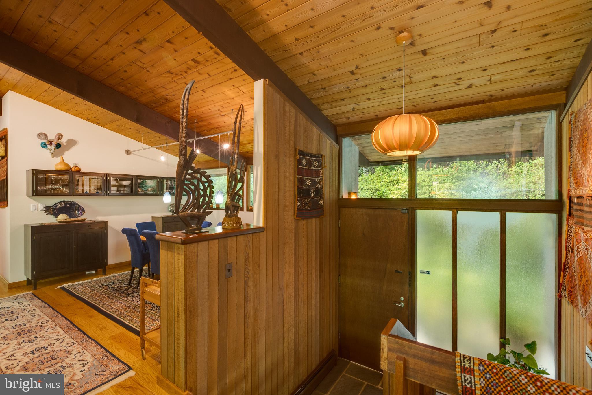 9520 Sagamore Spring Road Great Falls, VA 22066 - Photo 25 of 106 Knotted Cedar Ceiling