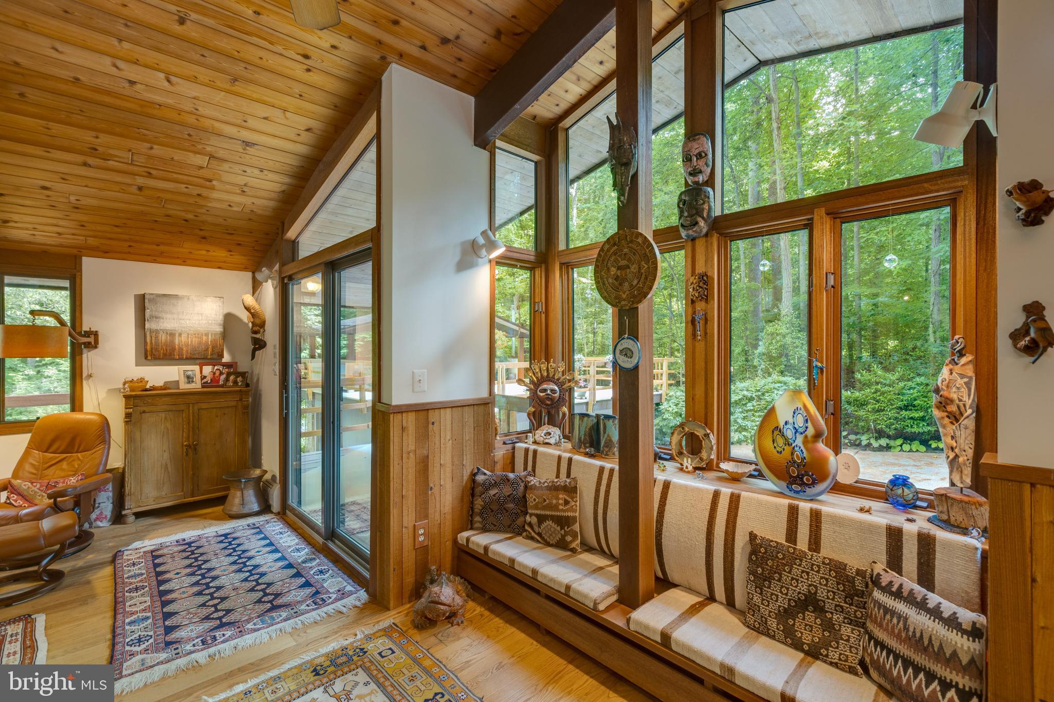 9520 Sagamore Spring Road Great Falls, VA 22066 - Photo 7 of 106 seating area to relax while bird watching