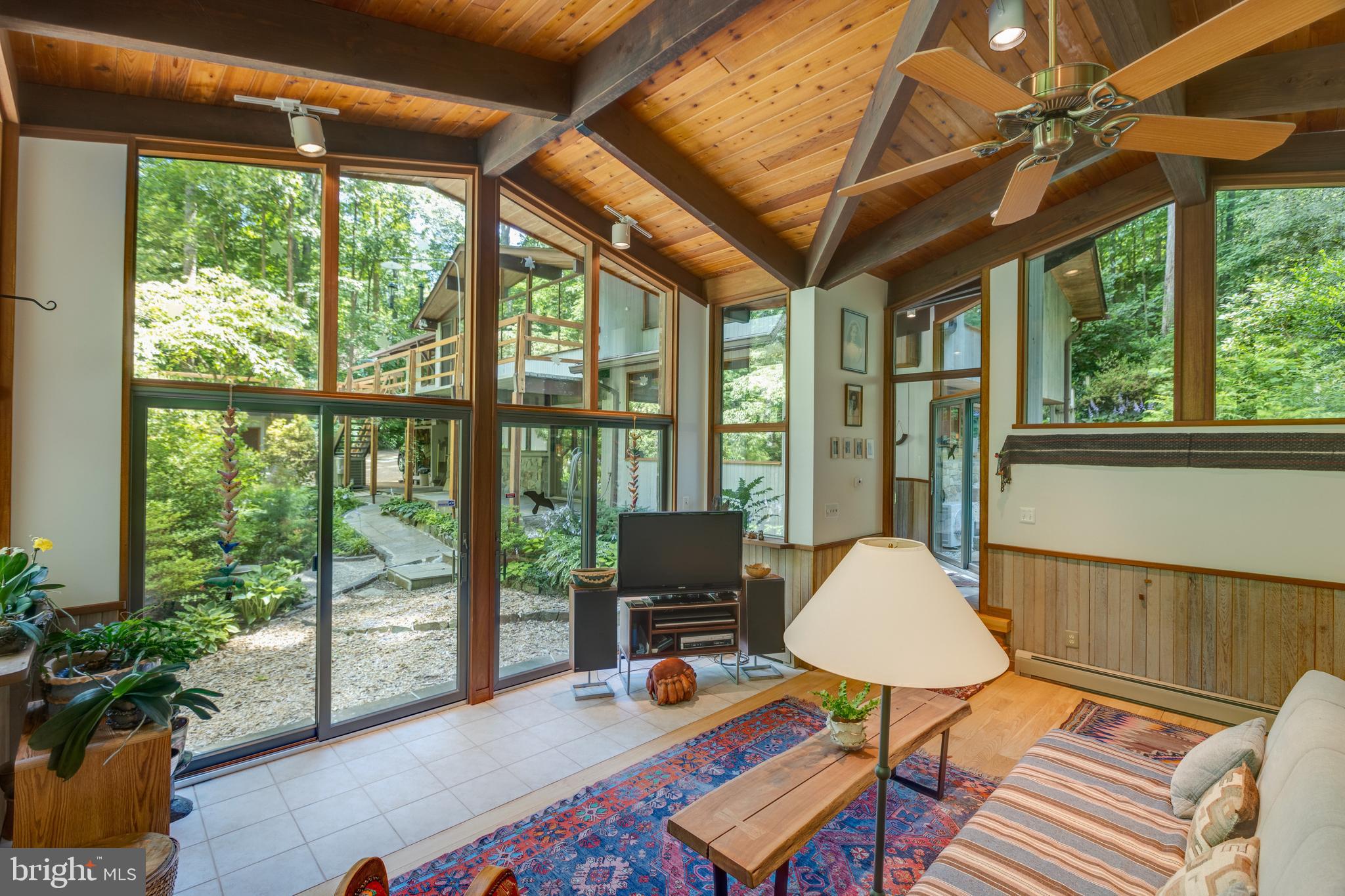 9520 Sagamore Spring Road Great Falls, VA 22066 - Photo 9 of 106 Huge Addition, Ceiling Fan, Zoned Heat and AC