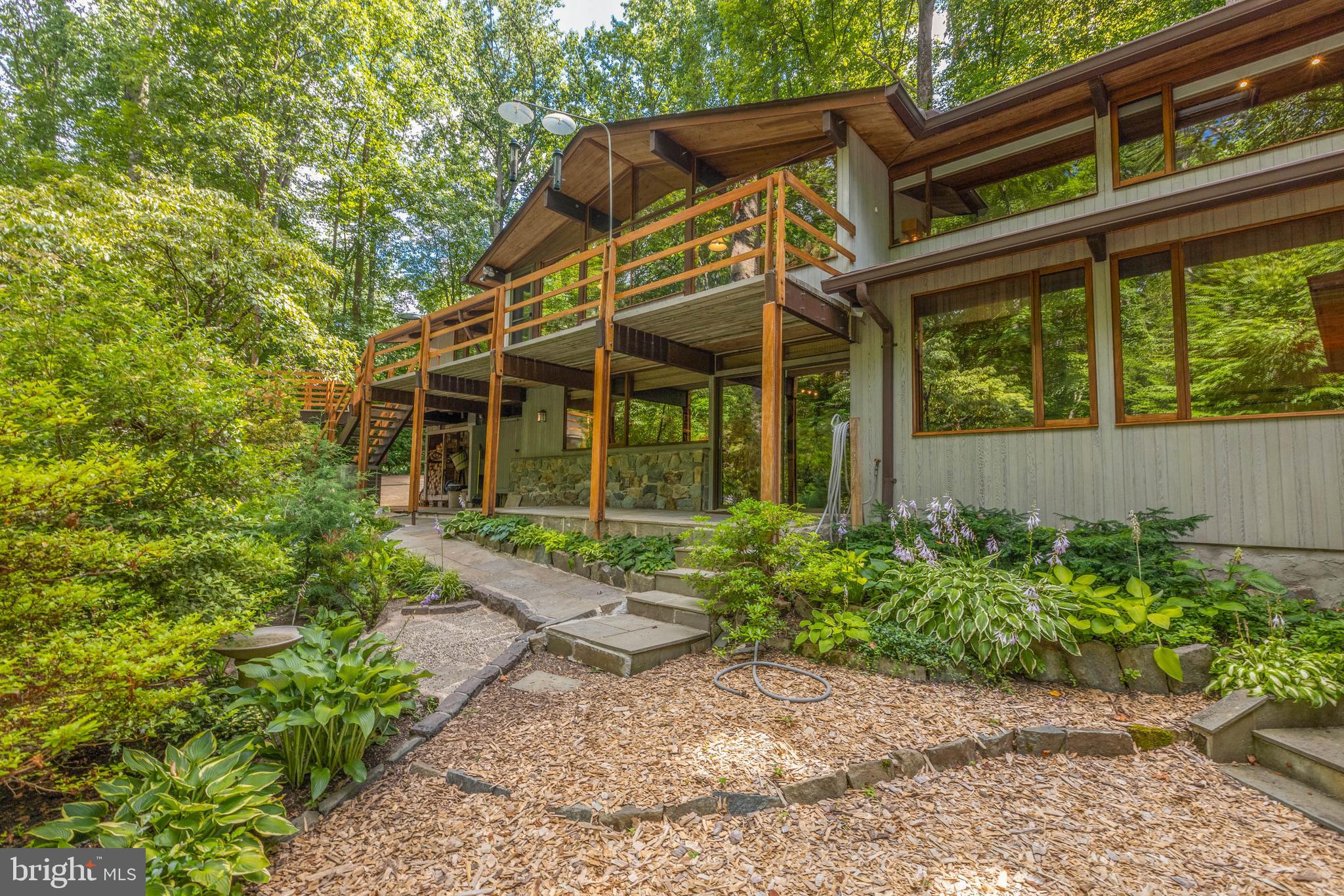 9520 Sagamore Spring Road Great Falls, VA 22066 - Photo 87 of 106 Staycation Everyday