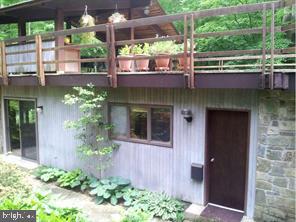 9520 Sagamore Spring Road Great Falls, VA 22066 - Photo 96 of 106 Guest /In- Law Suite Entrances