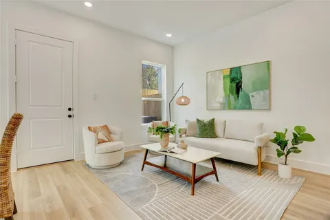 $329,000 | 9604 Burden Street, Houston, TX 77093