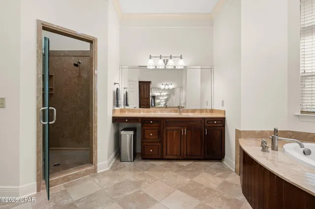 $595,000 | 140 Cottonwood Circle, Lynn Haven, FL 32444