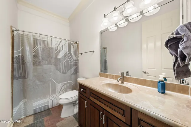 $595,000 | 140 Cottonwood Circle, Lynn Haven, FL 32444