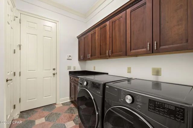 $595,000 | 140 Cottonwood Circle, Lynn Haven, FL 32444