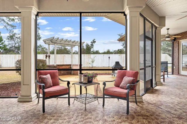 $595,000 | 140 Cottonwood Circle, Lynn Haven, FL 32444