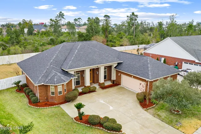 $595,000 | 140 Cottonwood Circle, Lynn Haven, FL 32444