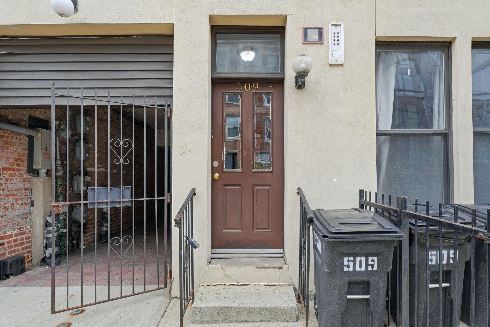 509 Monroe Street, Unit 3L Hoboken, NJ 07030 - Photo 3 of 18 a view of a dinning room with balcony