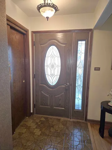 $454,900 | 8103 Gladys Lane, Palos Hills, IL 60465