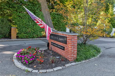 $1,895,000 | 43 Oak Point Drive North, Bayville, NY 11709