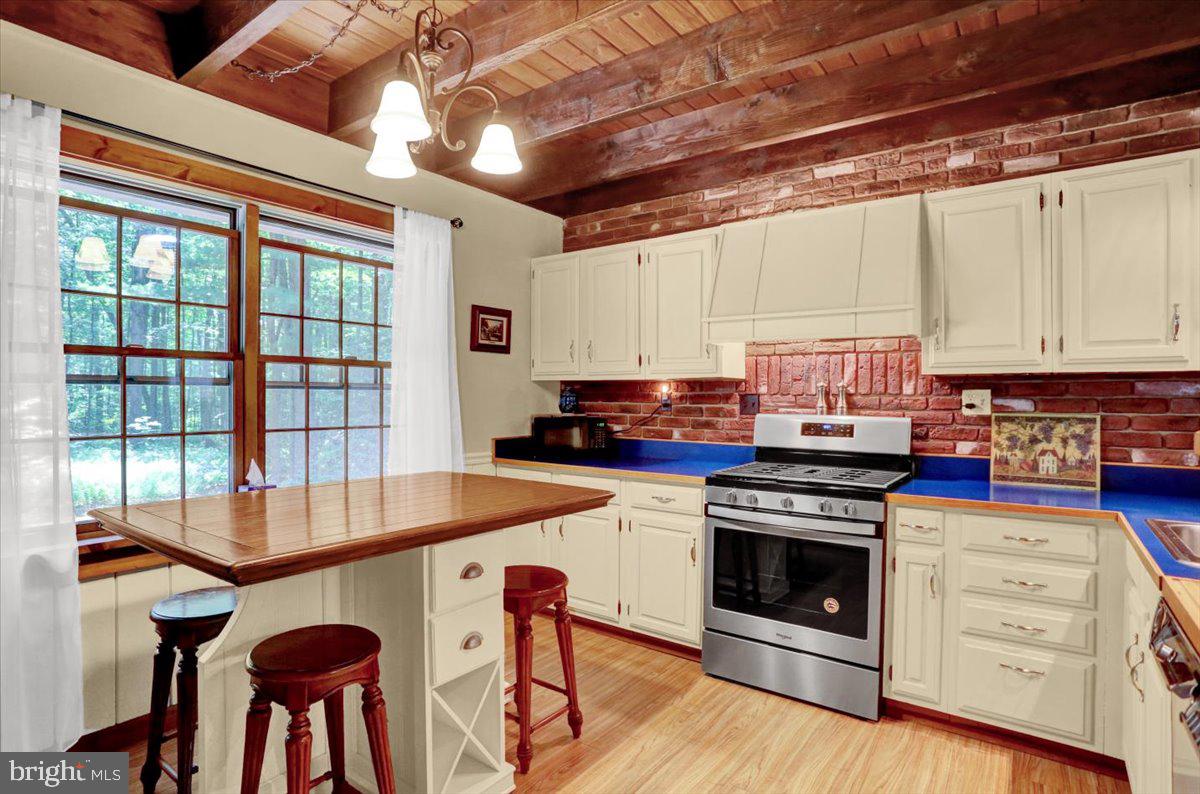 388 Gap Road Macungie, PA 18062 - Photo 9 of 36 Gallery Image 9
