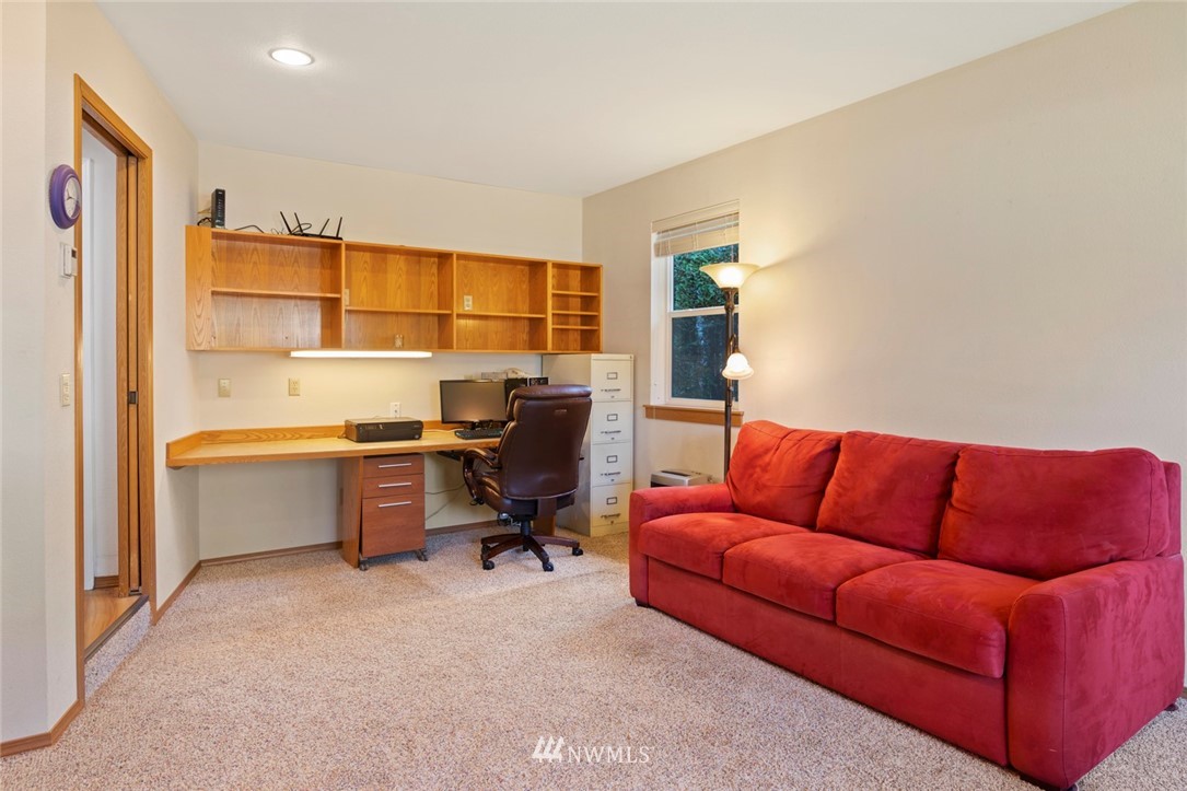 9809 Northeast 204th Place Bothell, WA 98011 - Photo 22 of 24