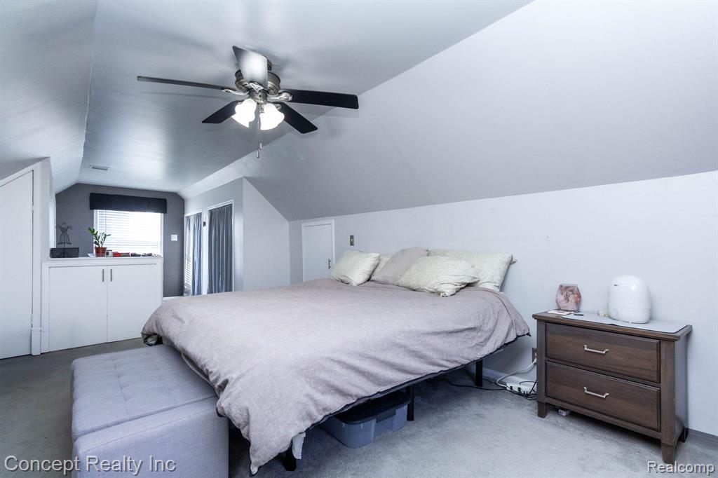 9717 Ruth Avenue Allen Park, MI 48101 - Photo 13 of 28 Gallery Image 13