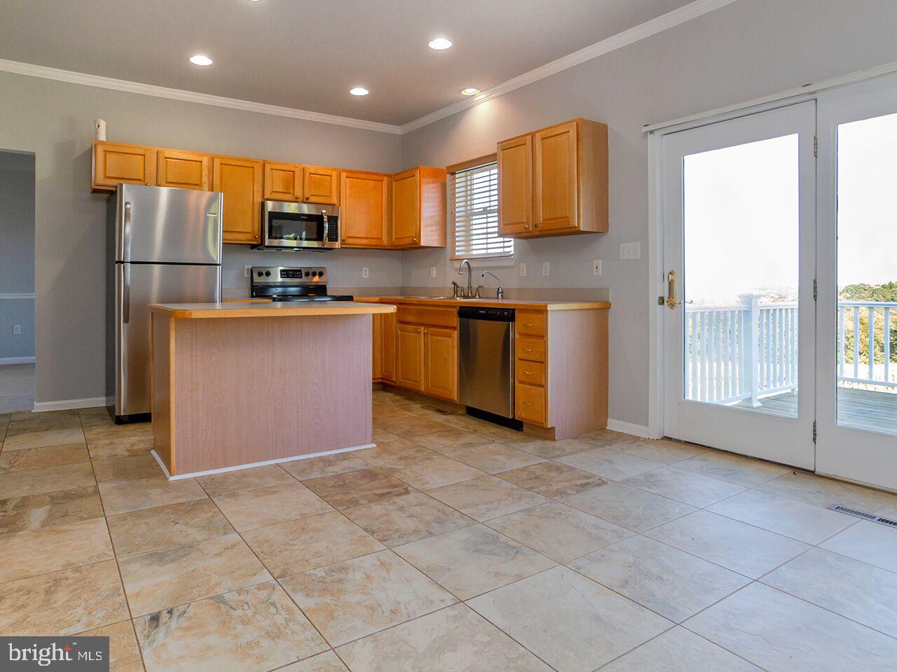 459 Throne Road Fawn Grove, PA 17321 - Photo 4 of 42 Ceramic Tile Flooring