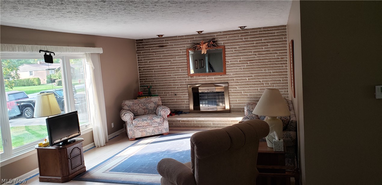 3123 Harriet Road Silver Lake, OH 44224 - Photo 11 of 33