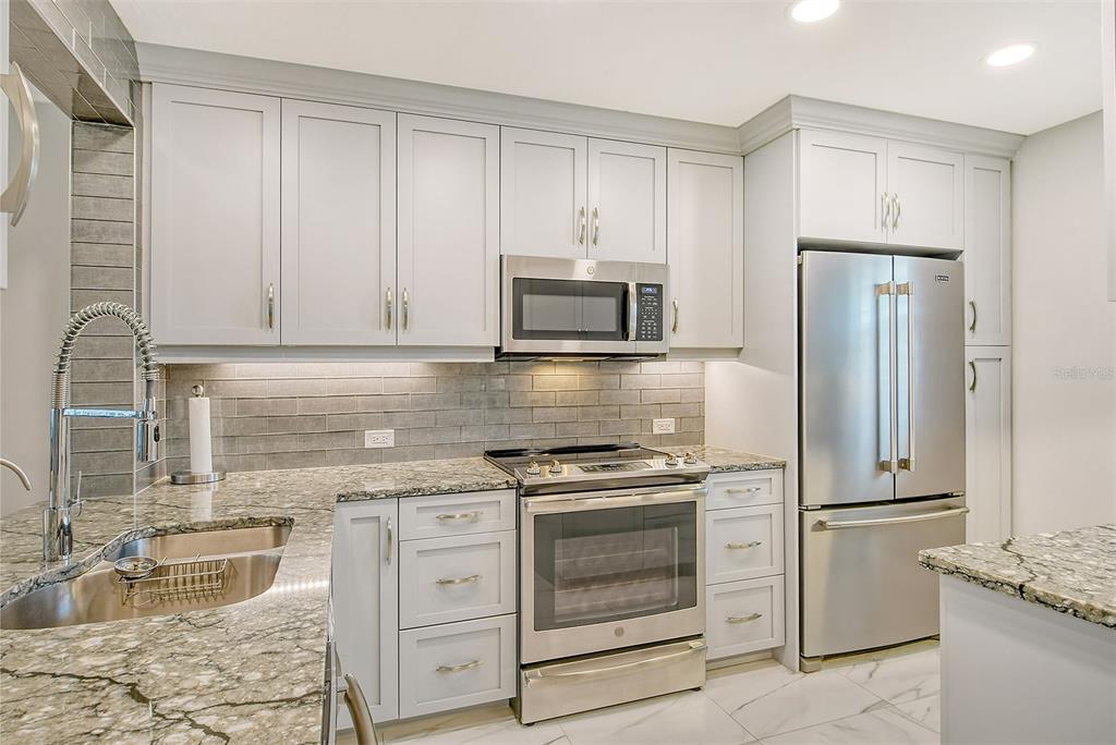 210 Santa Maria Street, Unit 245 Venice, FL 34285 - Photo 4 of 100