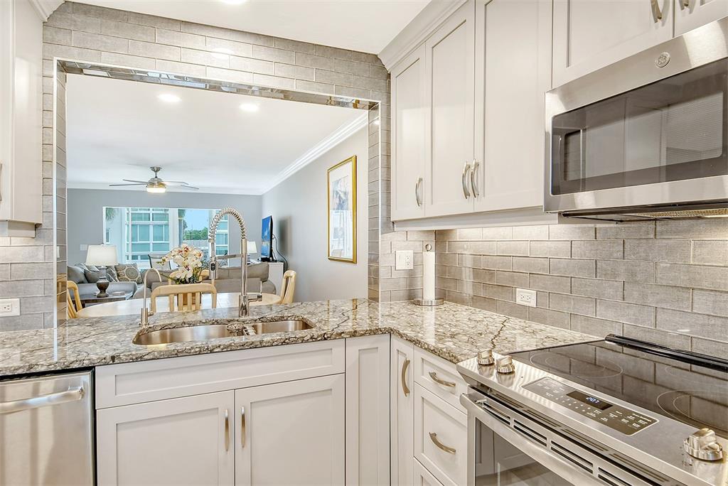 210 Santa Maria Street, Unit 245 Venice, FL 34285 - Photo 9 of 100