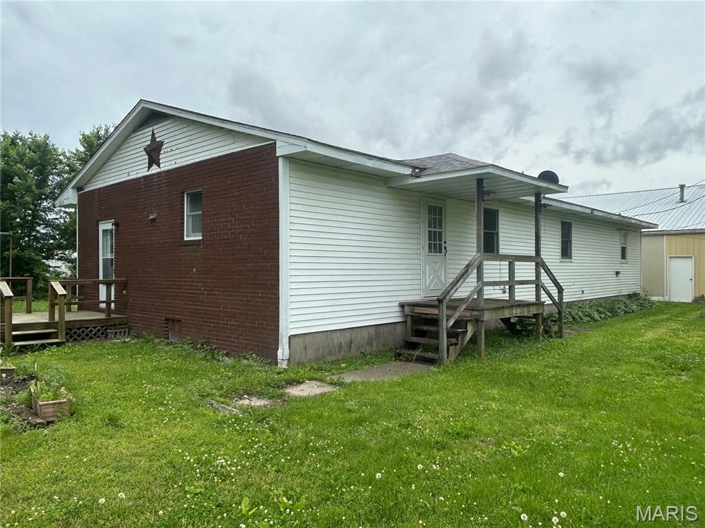 520 Eleventh Street Carrollton, IL 62016 - Photo 1 of 17