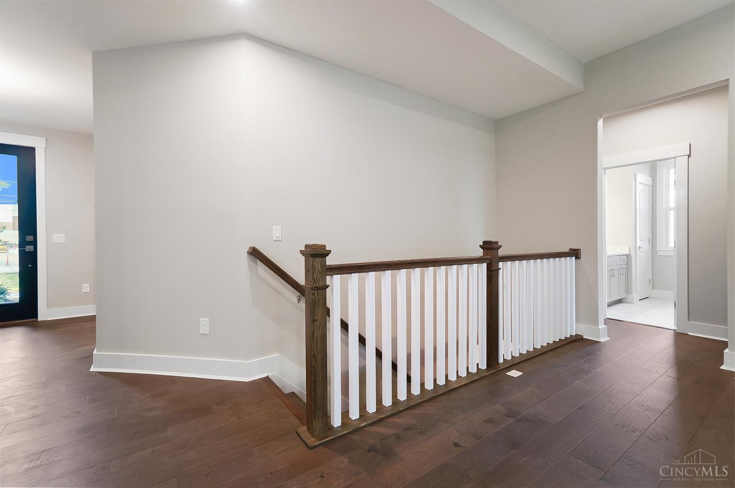 5440 Cooper Road Blue Ash, OH 45242 - Photo 37 of 54
