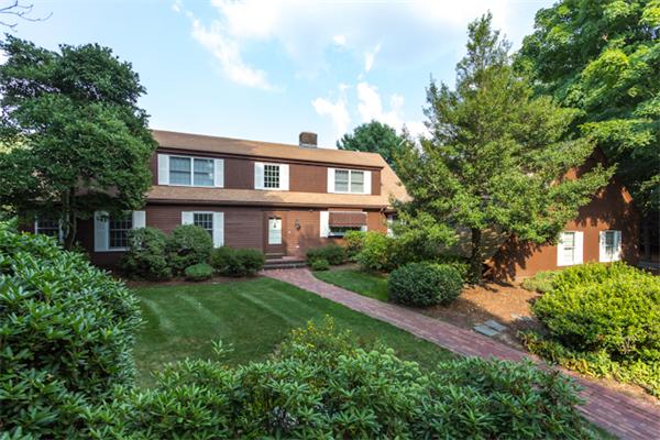 28 Longmeadow Road Milton, MA 02186 - Photo 1 of 20 Gallery Image 1