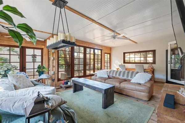 $600,000 | 1946 Chenango Avenue, Clearwater, FL 33755