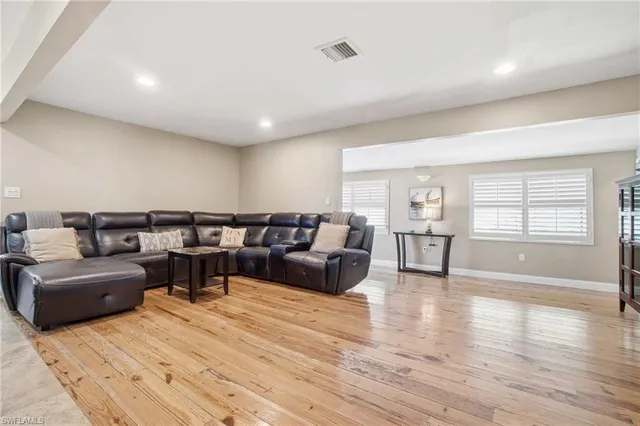 $899,000 | 407 Copeland Avenue, Everglades City, FL 34139