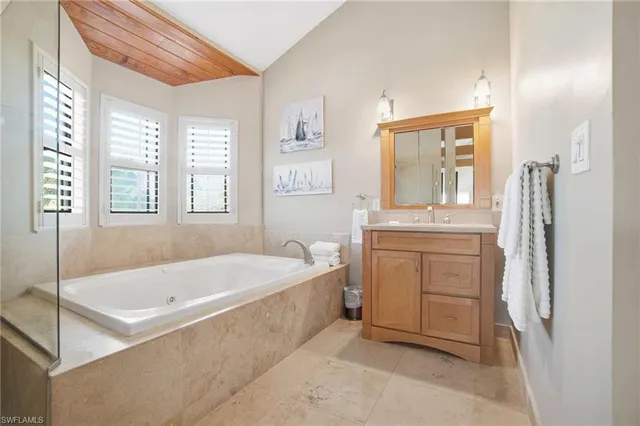 $899,000 | 407 Copeland Avenue, Everglades City, FL 34139