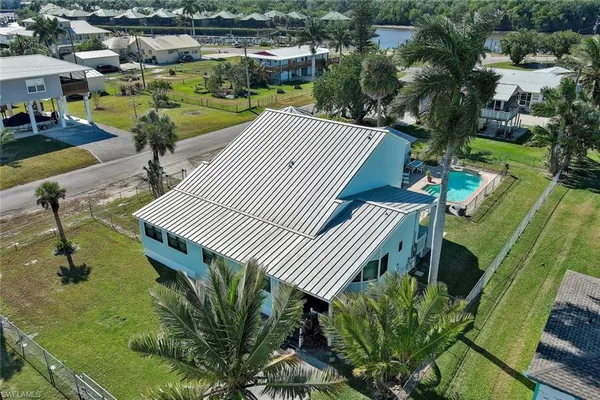 $779,000 | 407 Copeland Avenue, Everglades City, FL 34139