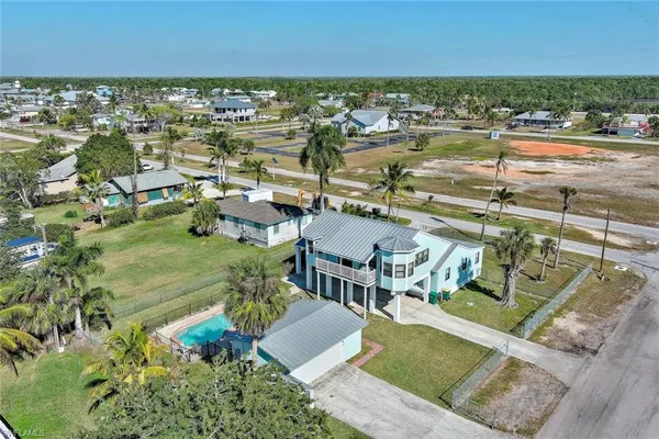 $779,000 | 407 Copeland Avenue, Everglades City, FL 34139