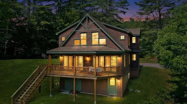 $1,799,000 | 760 Pleasant Street, New London, NH 03257