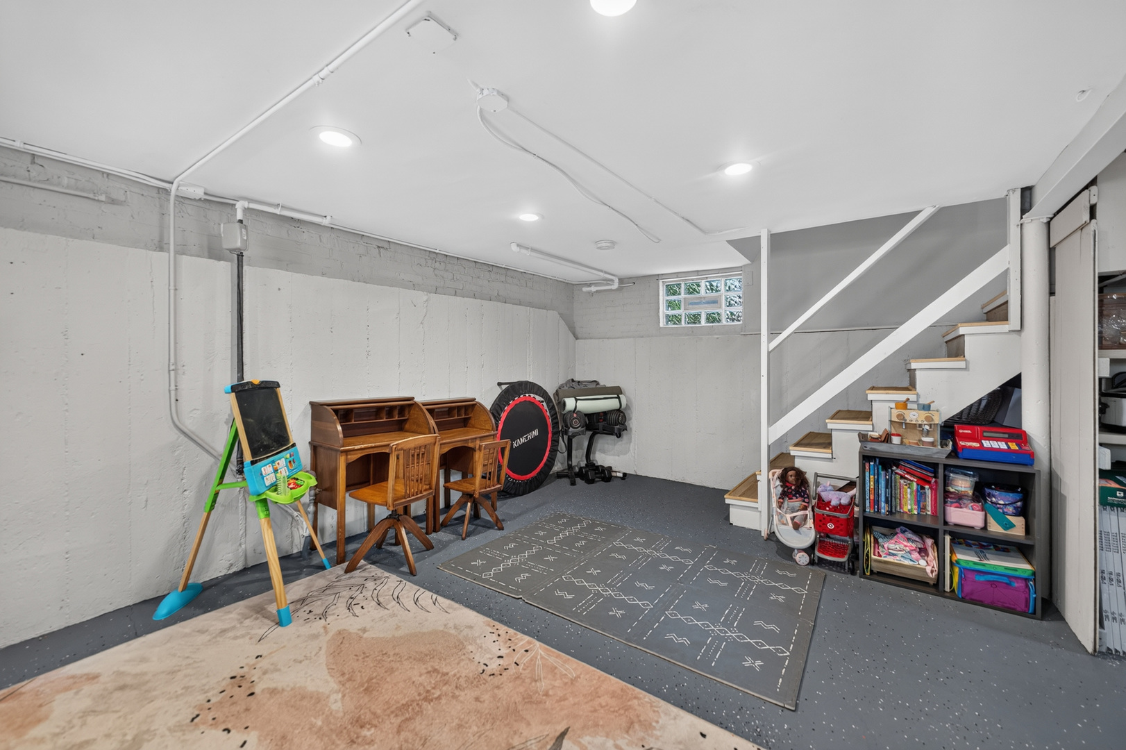 221 Chester Avenue Park Ridge, IL 60068 - Photo 18 of 32 Gallery Image 18