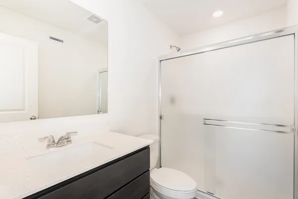 $2,400 | 1059 Briar Gln Court, Hampshire, IL 60140