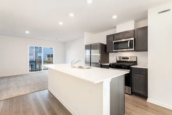 $2,400 | 1059 Briar Gln Court, Hampshire, IL 60140