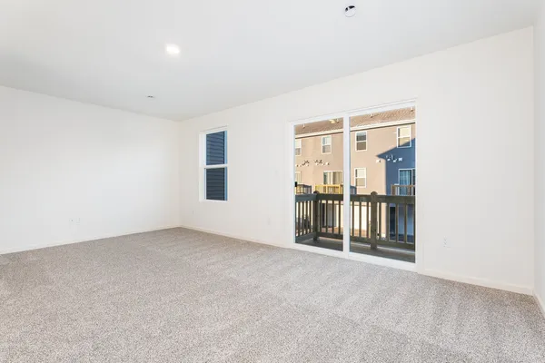 $2,400 | 1059 Briar Gln Court, Hampshire, IL 60140