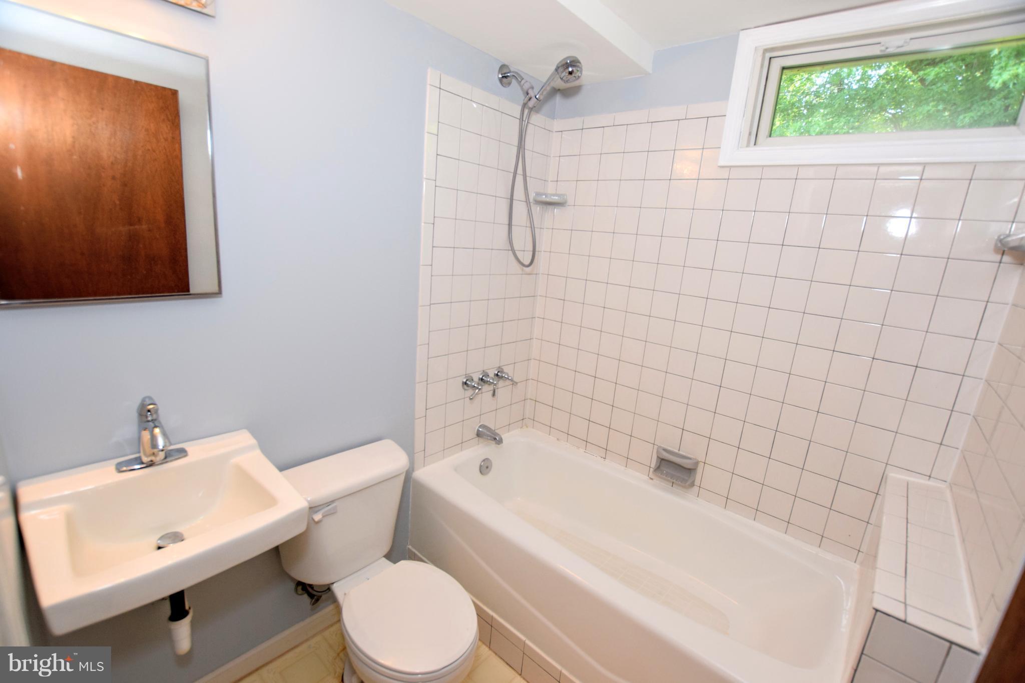 2510 Hanson Road Edgewood, MD 21040 - Photo 19 of 24 2nd Full Bath in Bsmt!