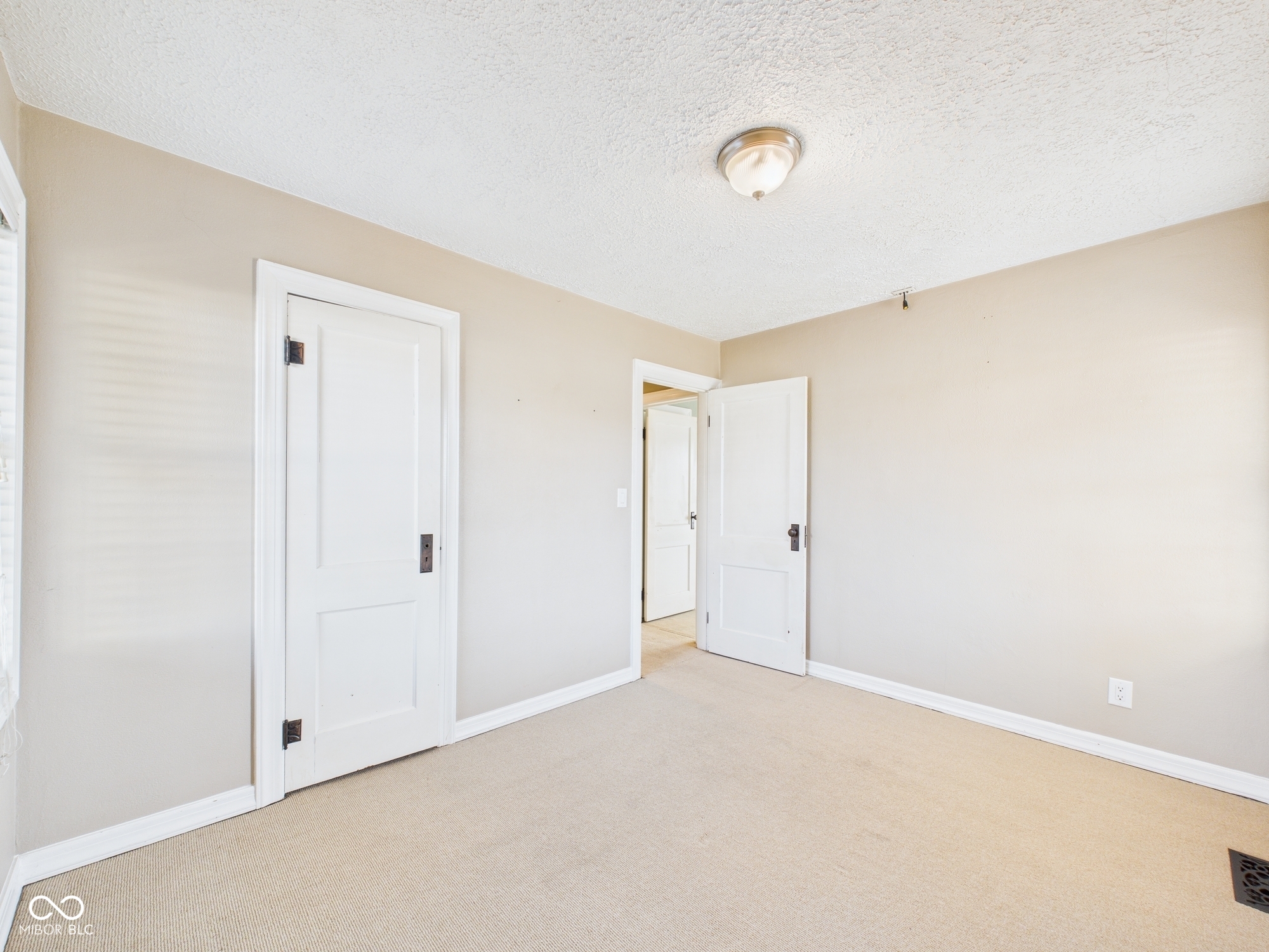 2916 Market Street Pendleton, IN 46064 - Photo 16 of 33