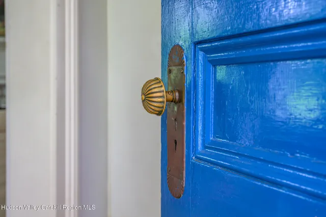 $635,000 | 19 Lovers Lane, New Lebanon, NY 12125