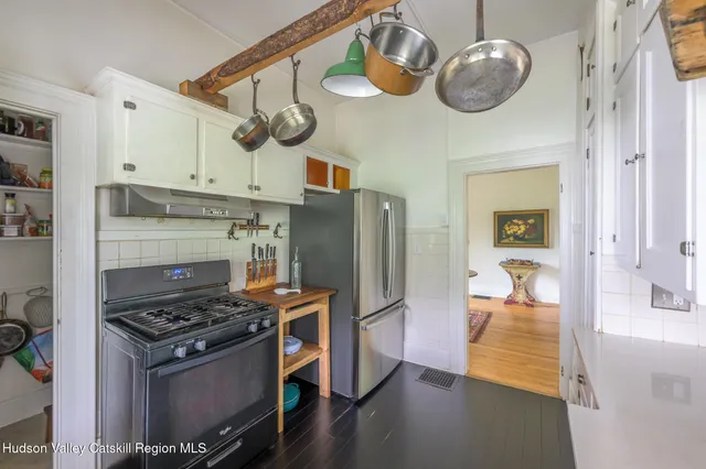 $635,000 | 19 Lovers Lane, New Lebanon, NY 12125