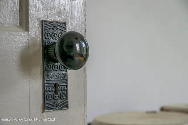 $635,000 | 19 Lovers Lane, New Lebanon, NY 12125