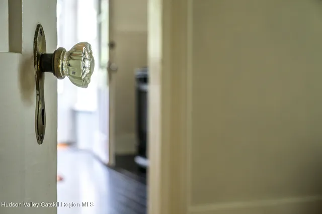 $635,000 | 19 Lovers Lane, New Lebanon, NY 12125