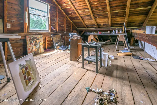 $635,000 | 19 Lovers Lane, New Lebanon, NY 12125