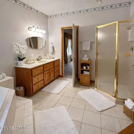 $402,000 | 239 Sulphur Springs Road, Cranks, KY 40820