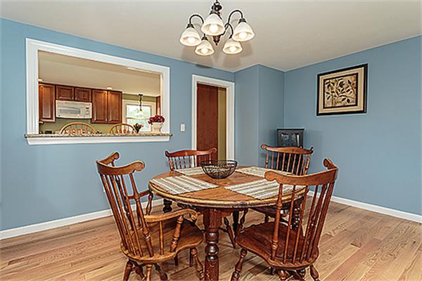 600 Whipple Road Tewksbury, MA 01876 - Photo 4 of 20 Gallery Image 4