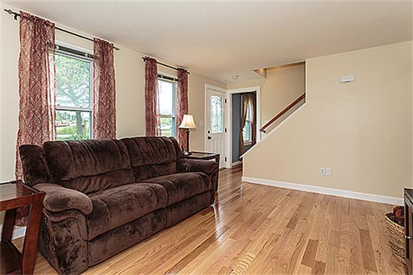 600 Whipple Road Tewksbury, MA 01876 - Photo 6 of 20 Gallery Image 6