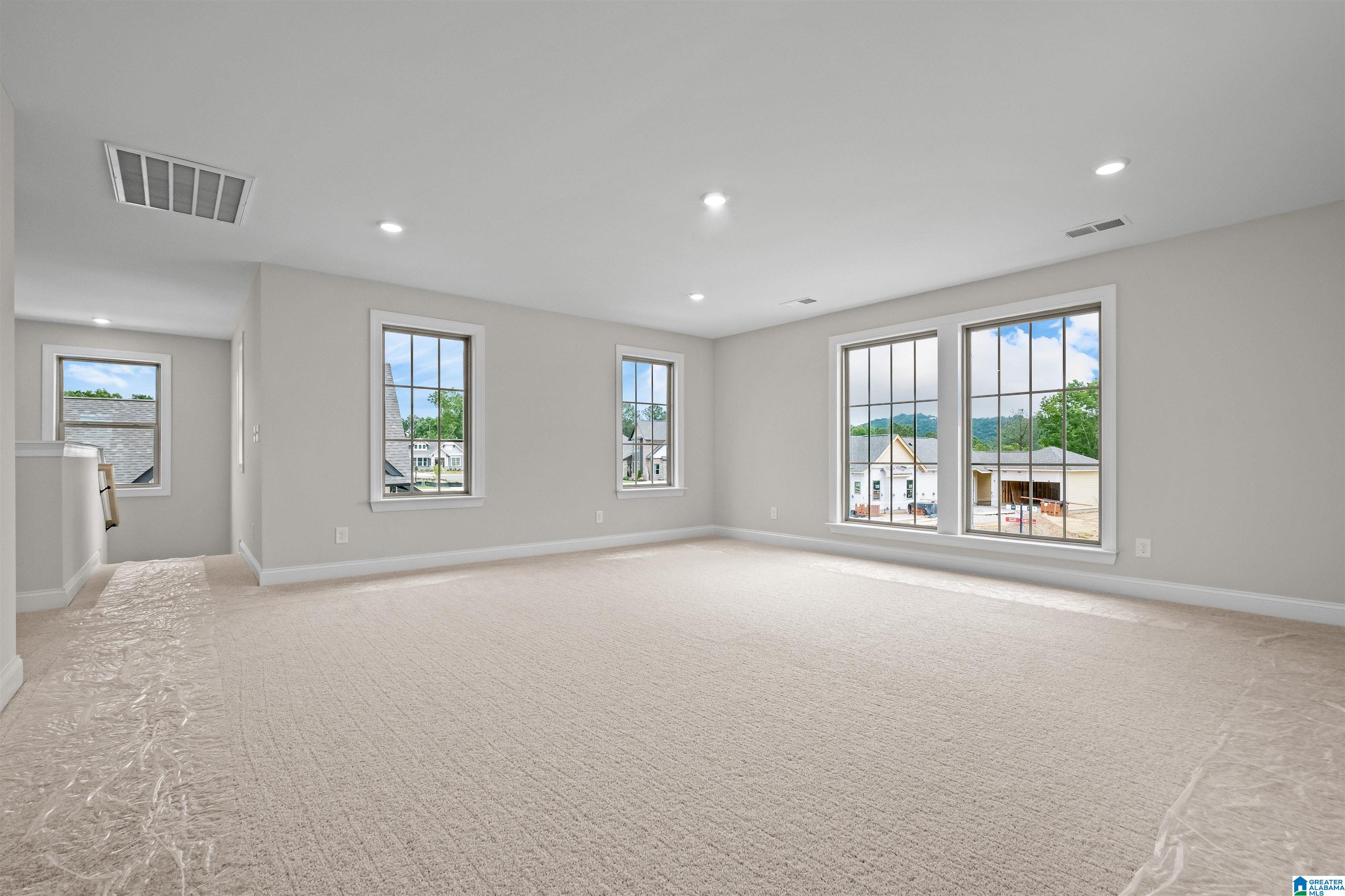 5024 Simms Ridge Pelham, AL 35124 - Photo 21 of 32 Gallery Image 21