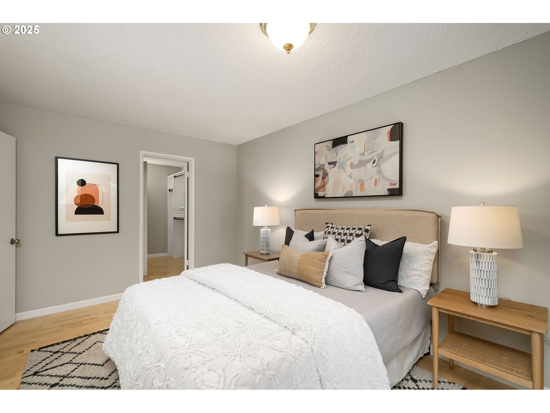 2393 Southwest Park Place, Unit 106 Portland, OR 97205 - Photo 19 of 38