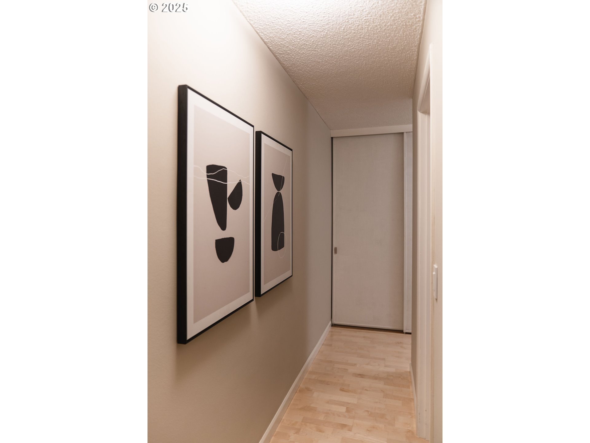 2393 Southwest Park Place, Unit 106 Portland, OR 97205 - Photo 26 of 38